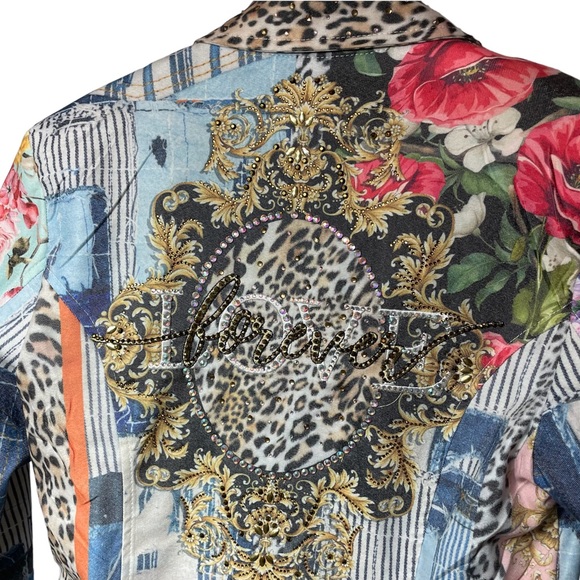 NICE Istanbul Couture Graphic and Rhinestone Blazer - Picture 4 of 12